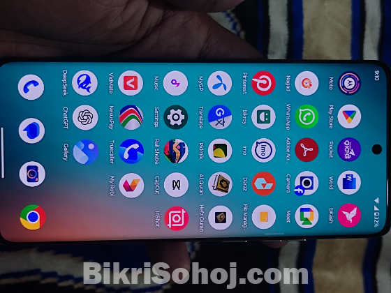 Moto edge 40